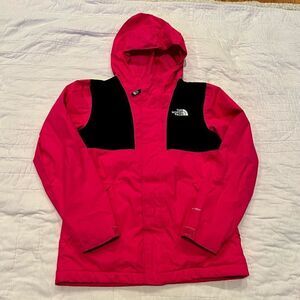North Face girls Dryvent jacket dark pink medium 10/12 GUC
